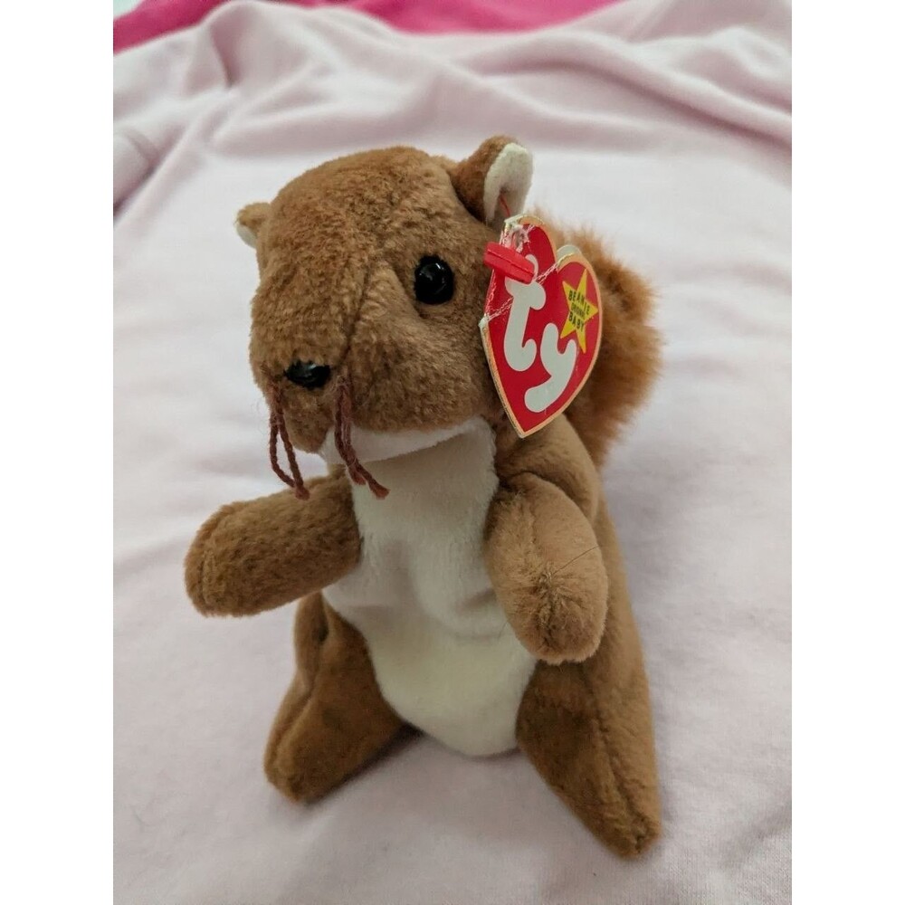 Vintage 1996 Ty Beanie Baby Nuts The Squirrel 4114 PVC Pellets